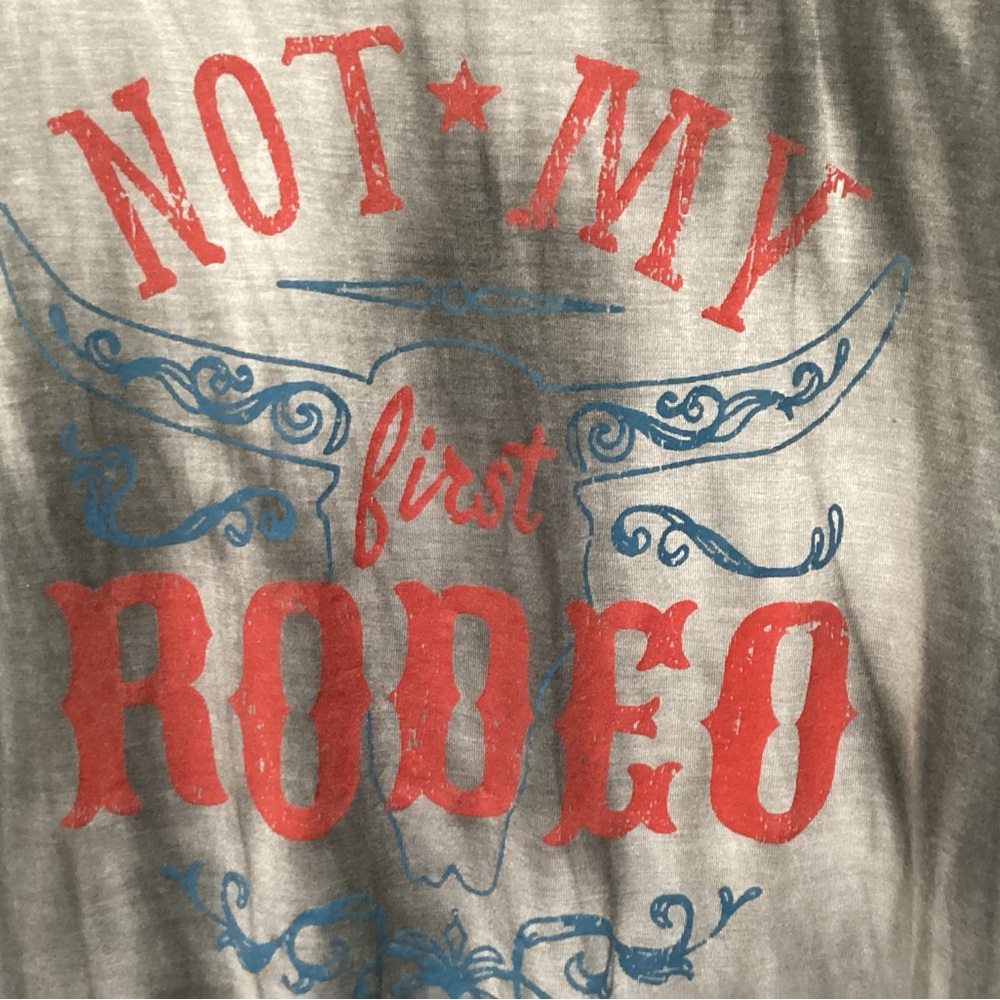 Saints & Hearts “Not my first rodeo” Crop Tee - Picture 8 of 9
